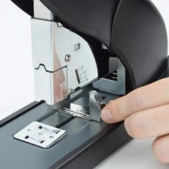 RAPESCO Heftgerät 1396 ECO HD-140, Blockhefter, Heftleistung 140 Blatt, Soft Weiß -Leitz || Novus || Herlitz Shop 5dabdf0078a39e02265e864af7c7337ac3e4c369 heftgeraet rapesco eco hd 140 1396