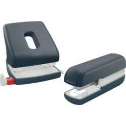 Leitz Heftgerät 5567-00-89, Cosy, Heftleistung 30 Blatt, Grau -Leitz || Novus || Herlitz Shop d6f5f879cfe0b60bbbb11c691f47080692ca2ec7 heftgeraet leitz 5567 00 89 cosy